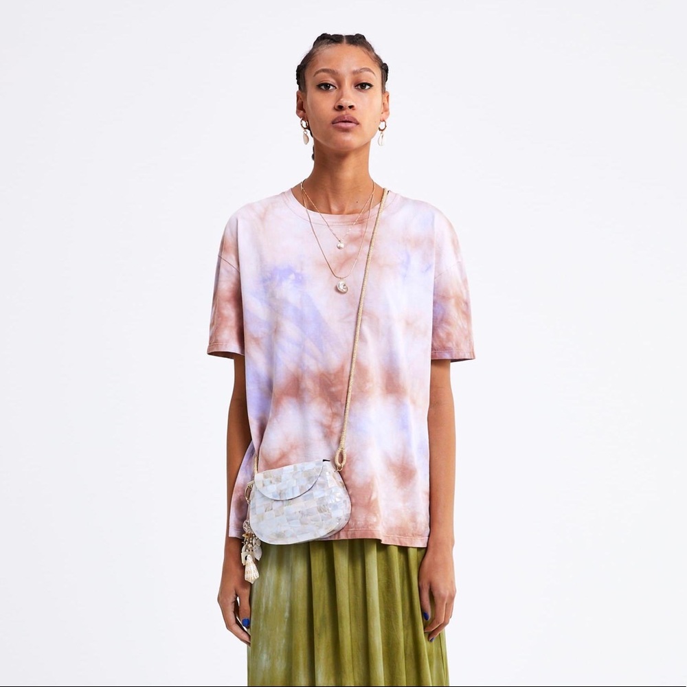 Set of 2 T-shirts, Uniqlo U and Zara